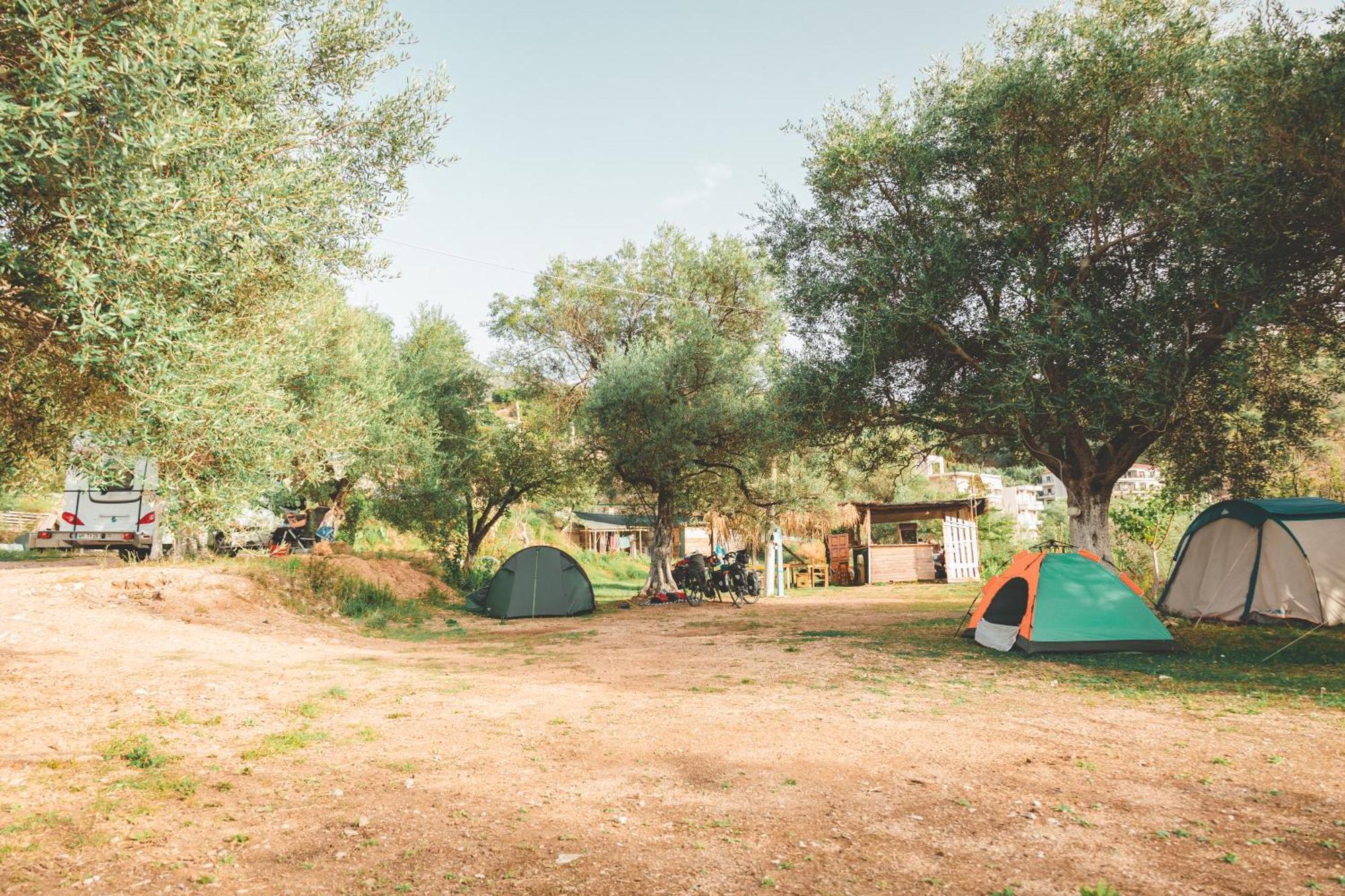 Hôtel Olive Camping à Himarë Extérieur photo