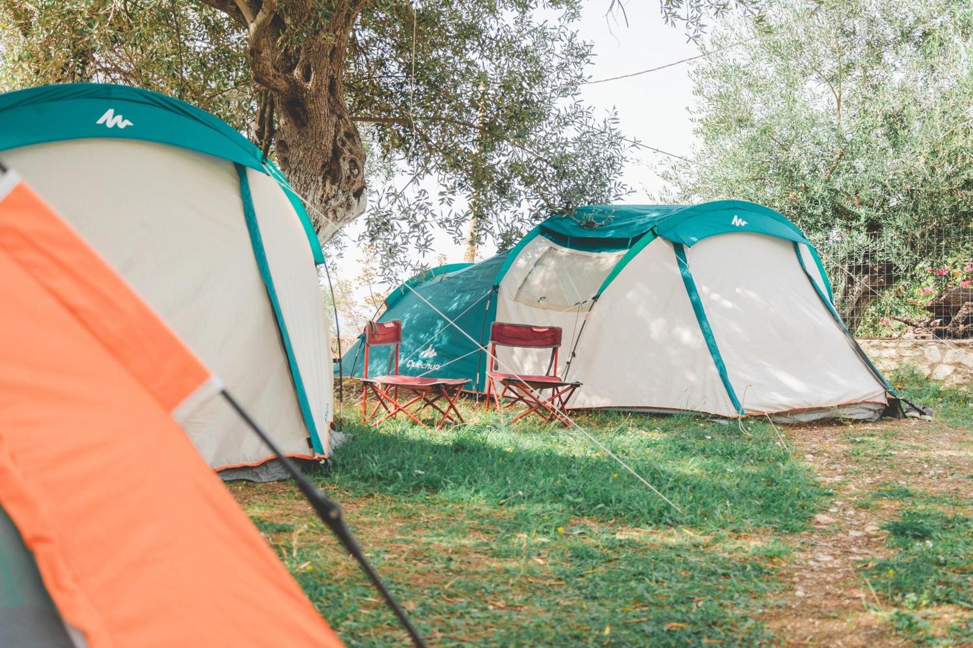 Hôtel Olive Camping à Himarë Extérieur photo